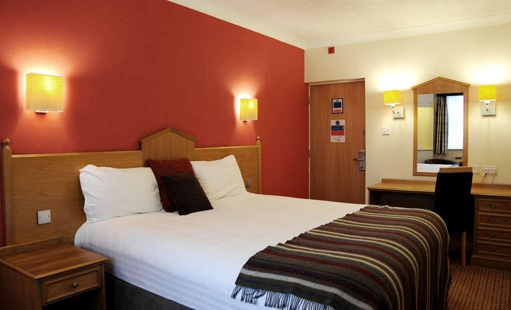 Village Hotel Hull 킹스턴어폰헐 객실 사진
