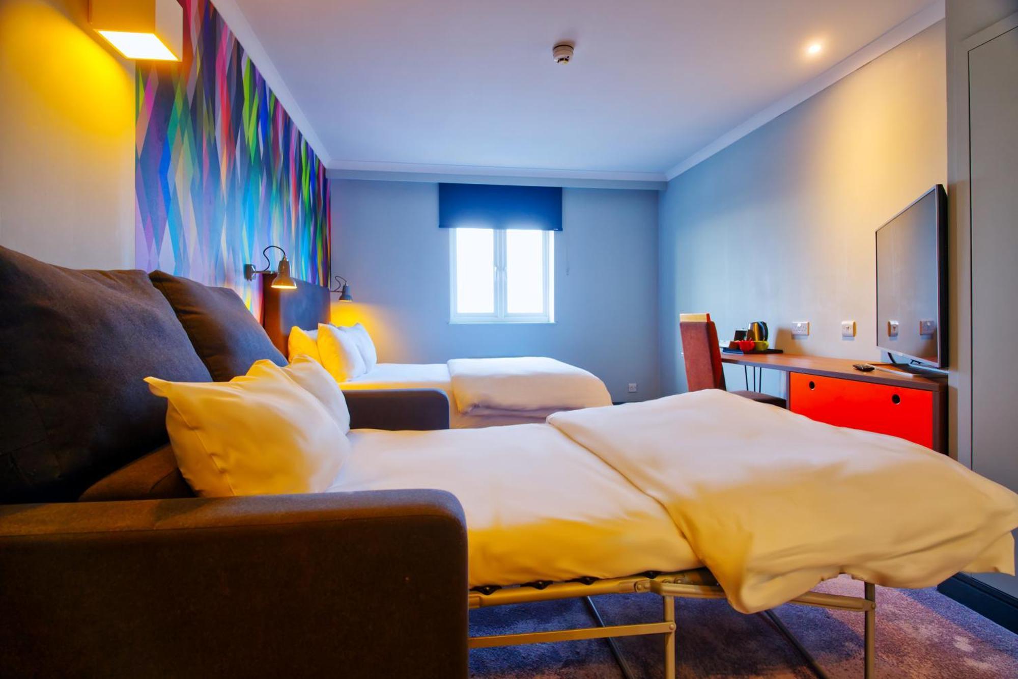 Village Hotel Hull 킹스턴어폰헐 외부 사진