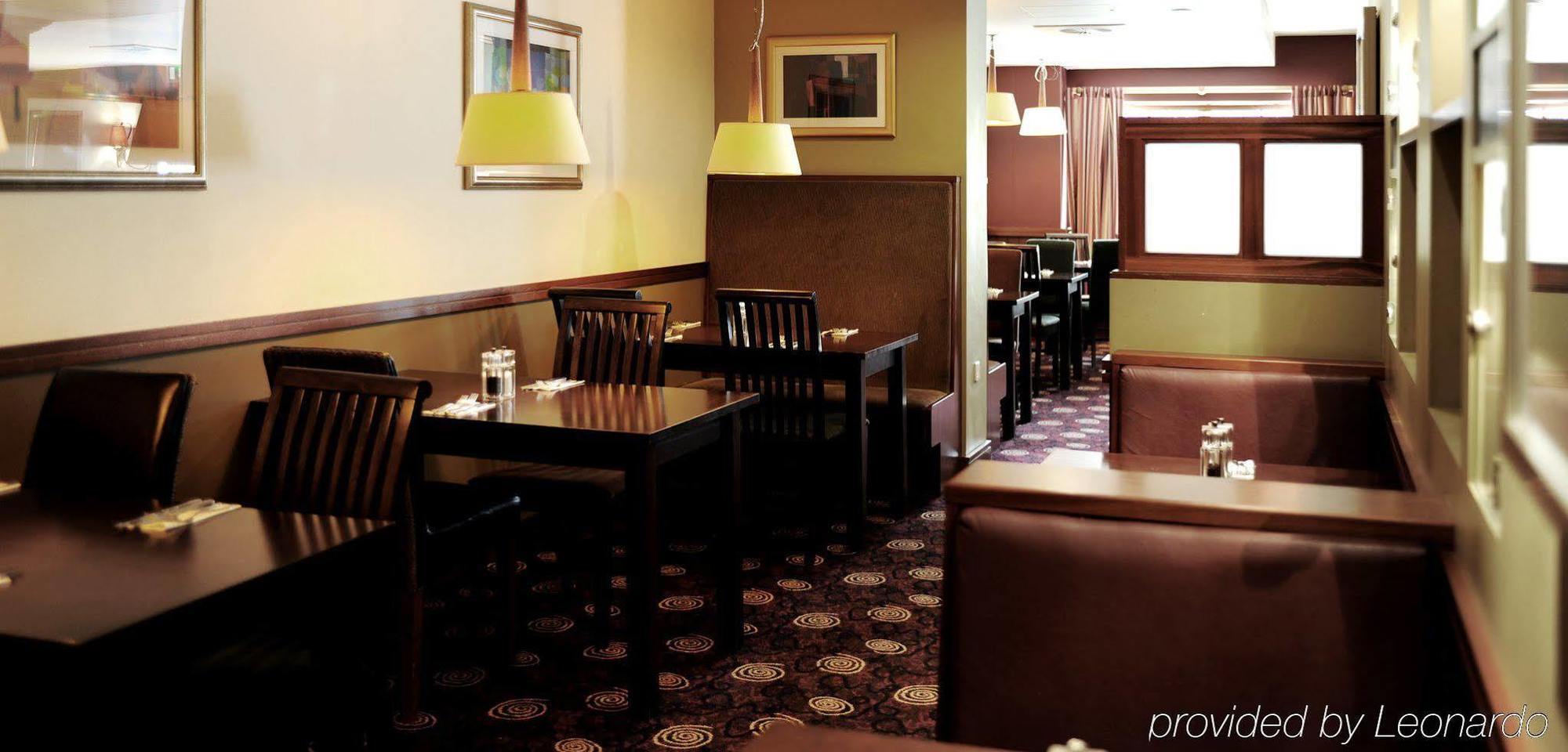 Village Hotel Hull 킹스턴어폰헐 외부 사진
