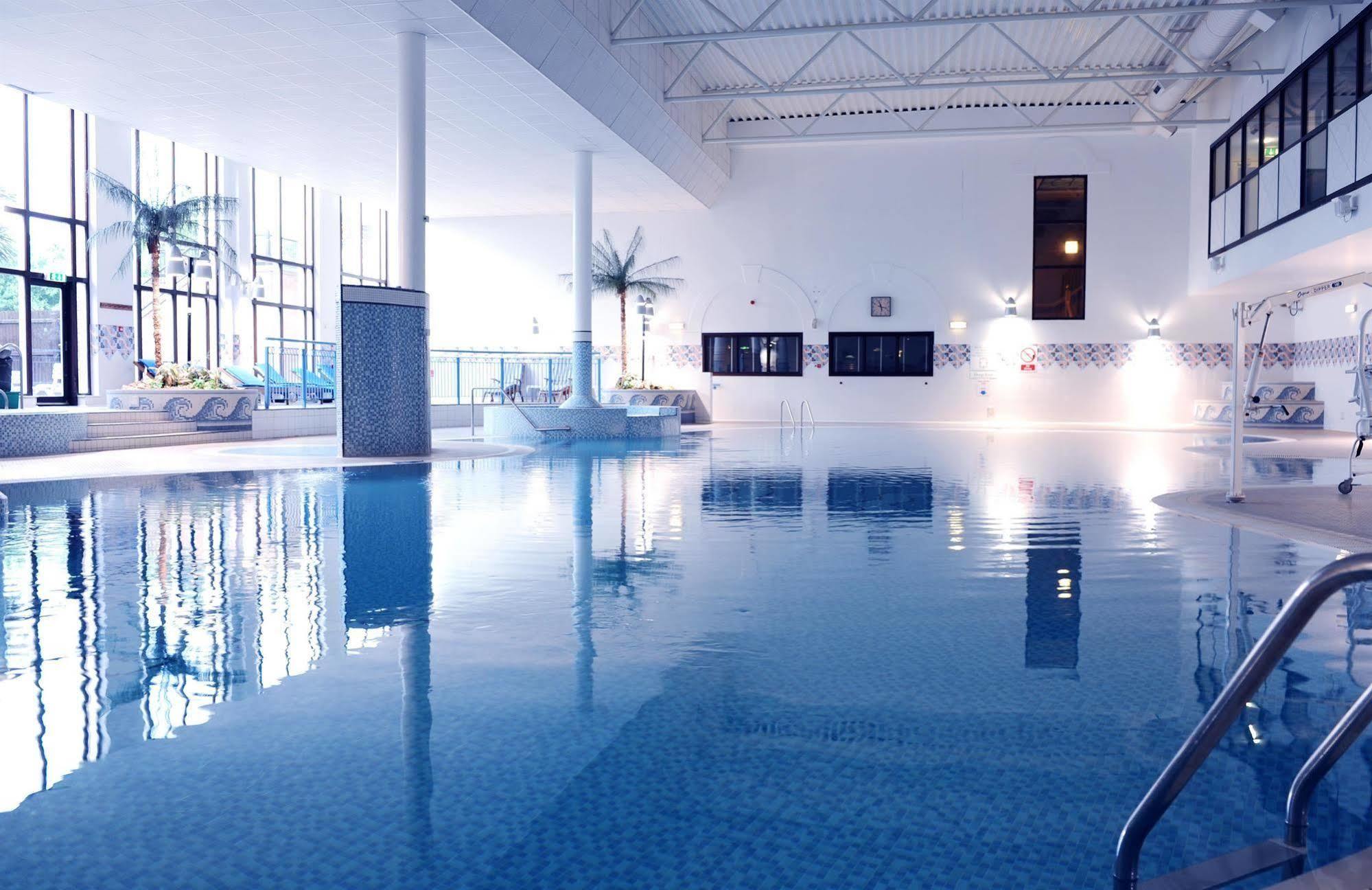 Village Hotel Hull 킹스턴어폰헐 외부 사진